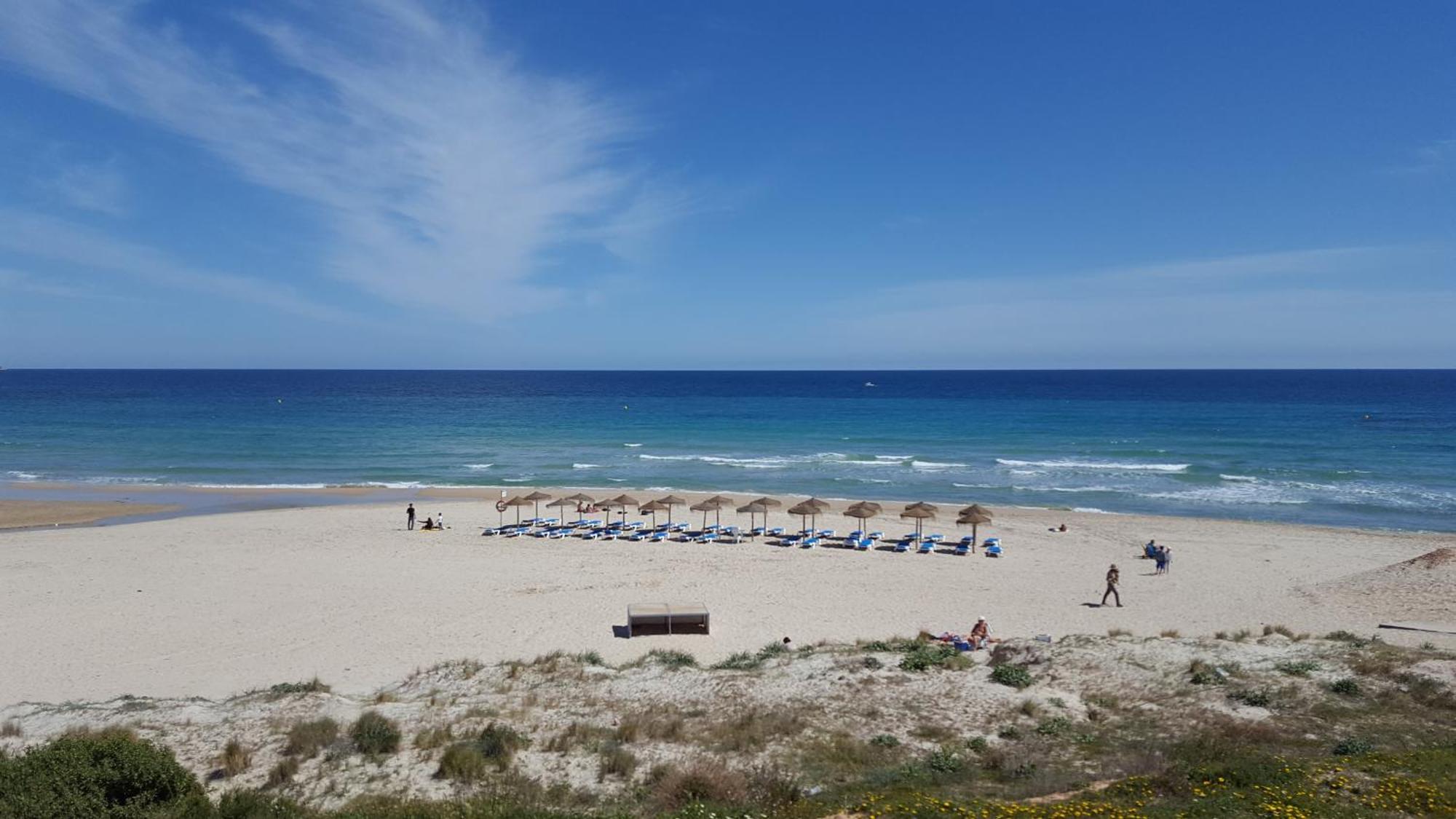 Sea View Apartment Beach Front Punta Prima Torrevieja Luaran gambar