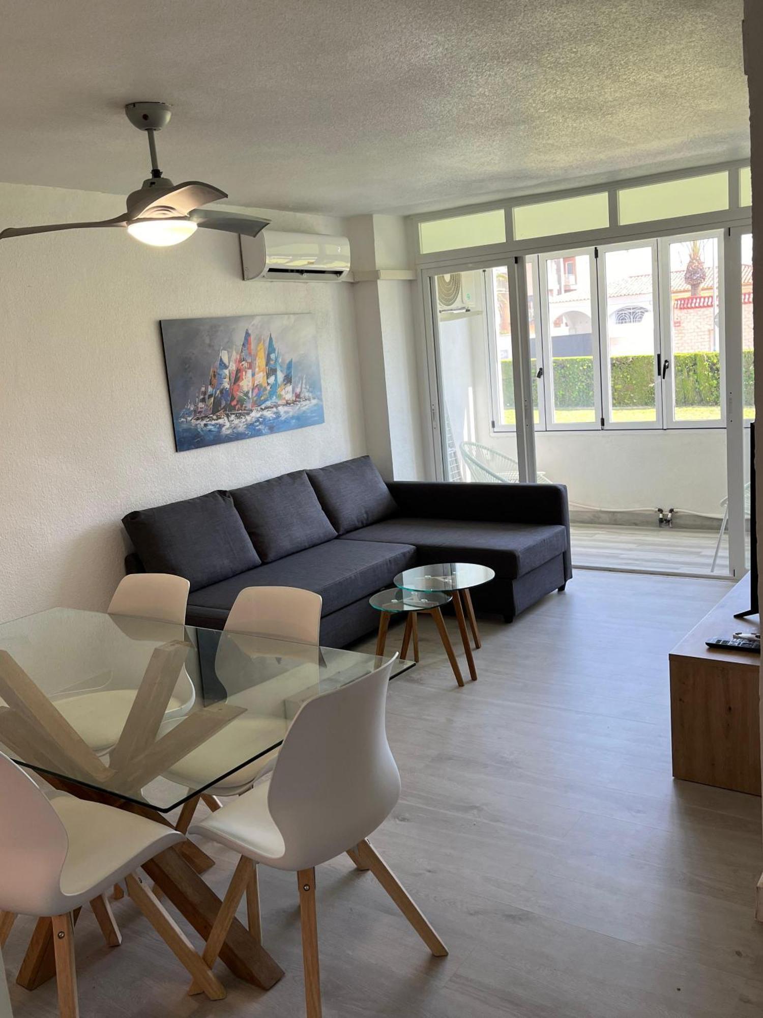 Sea View Apartment Beach Front Punta Prima Torrevieja Luaran gambar